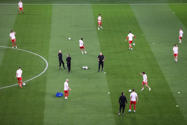 铁卫禁区送大礼，切尔西客场1-3完败，保级队赛季第4胜逃离降级区