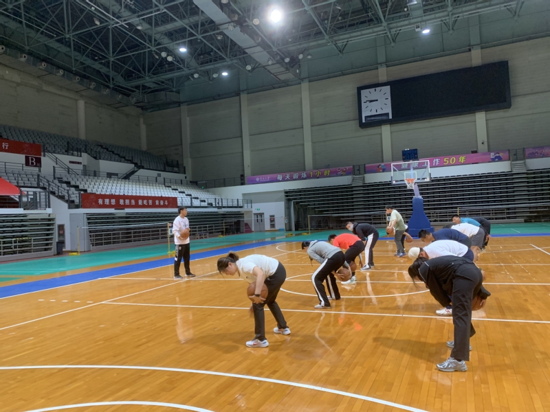 拉米罗：想对球迷说对不起，希望赢得足协杯奖杯献给他们