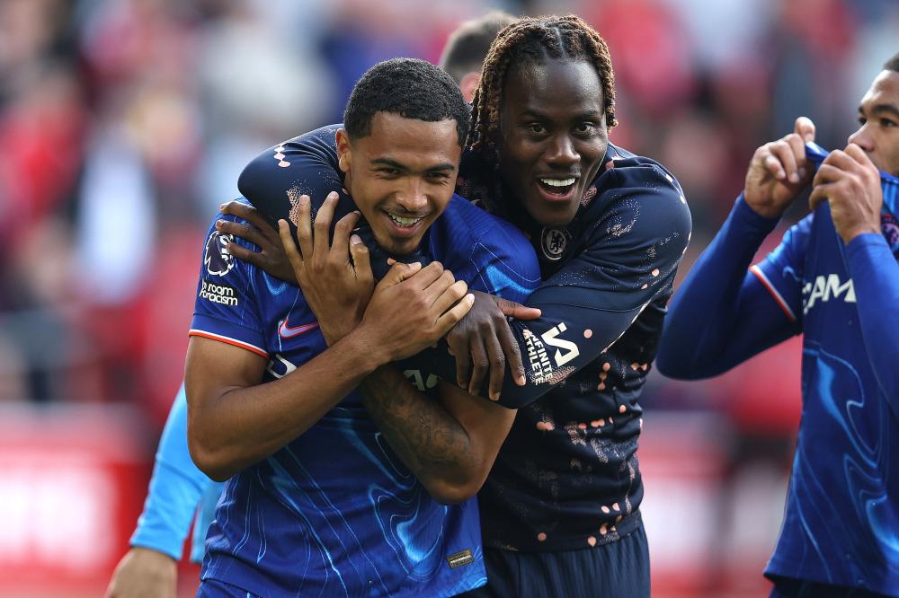 挪威黄金一代！哈兰德本届世预赛16球2助攻，厄德高1球7助攻